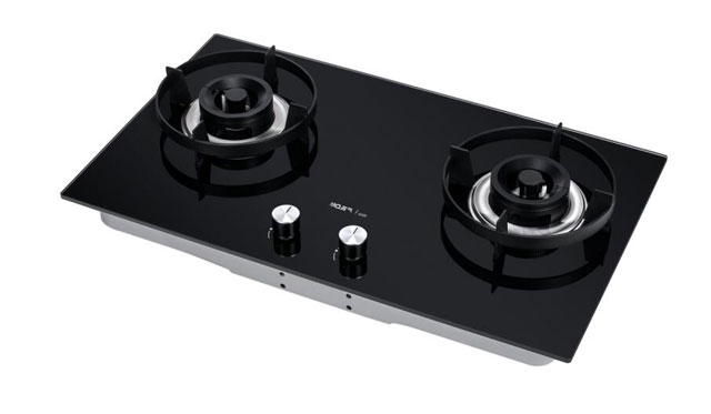 名氣廚電電器發(fā)布2017年新品 凈水機首次亮相