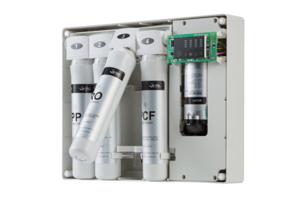 名氣凈水機，五重凈水呈現(xiàn)純真本色 名氣凈水機創(chuàng)新濾芯設(shè)計，小身材大凈化 五級全優(yōu)凈化，暢飲健康好水